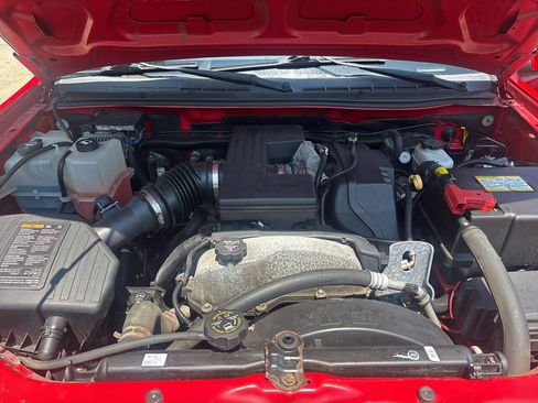 Used 2012 Chevrolet Colorado LT AWD/4WD image 35