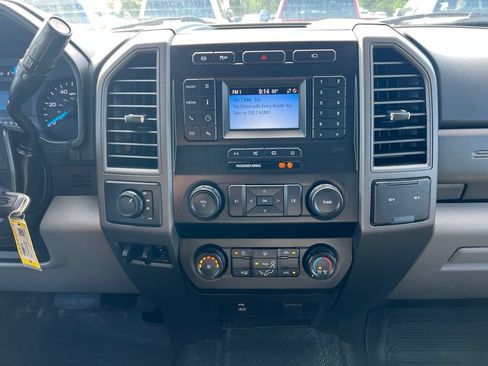 Used 2020 Ford F250 XL w/ STX Appearance Package AWD/4WD image 26