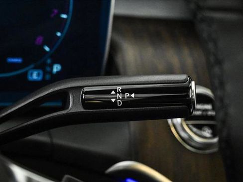 New 2026 Mercedes-Benz GLC 300 4MATIC image 12