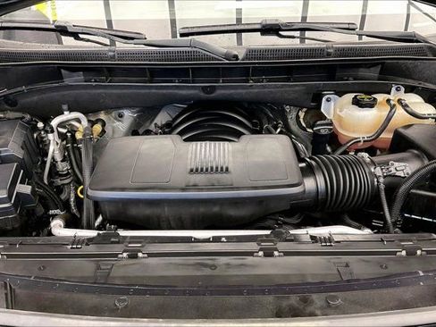 Used 2024 GMC Yukon SLT image 9