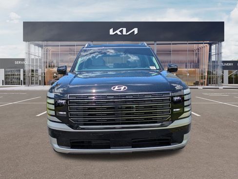 Used 2026 Hyundai Palisade Calligraphy FWD image 7