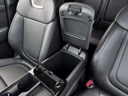 New 2026 Hyundai Tucson Limited image 18