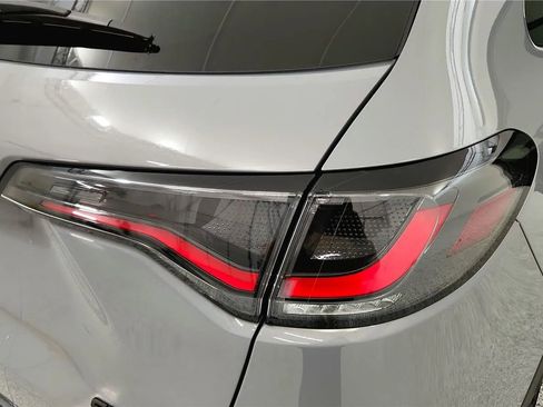 Used 2025 Honda HR-V Sport image 15