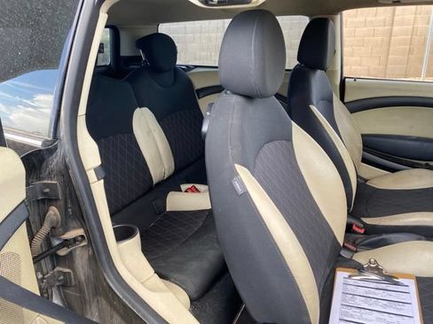 Used 2012 MINI Cooper Clubman FWD image 6