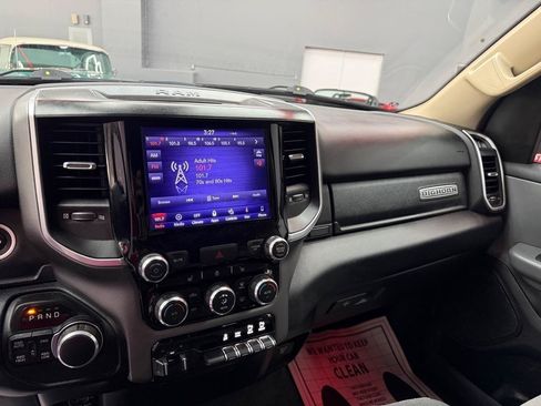 Used 2019 RAM 1500 Big Horn AWD/4WD image 14