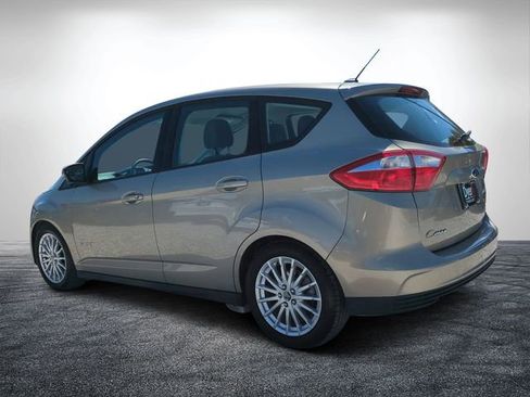 Used 2016 Ford C-MAX SE w/ Interior Protection Package FWD image 6