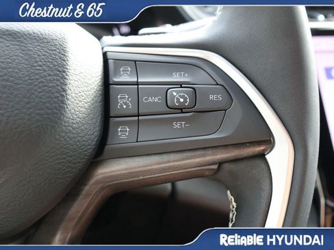 Used 2024 Jeep Grand Cherokee Limited 4xe AWD/4WD image 30