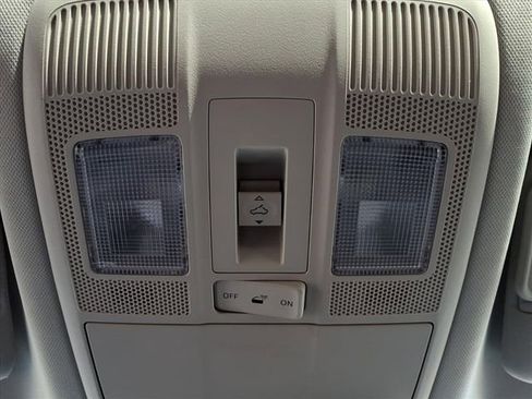 Used 2022 MAZDA CX-5 Carbon Edition image 27