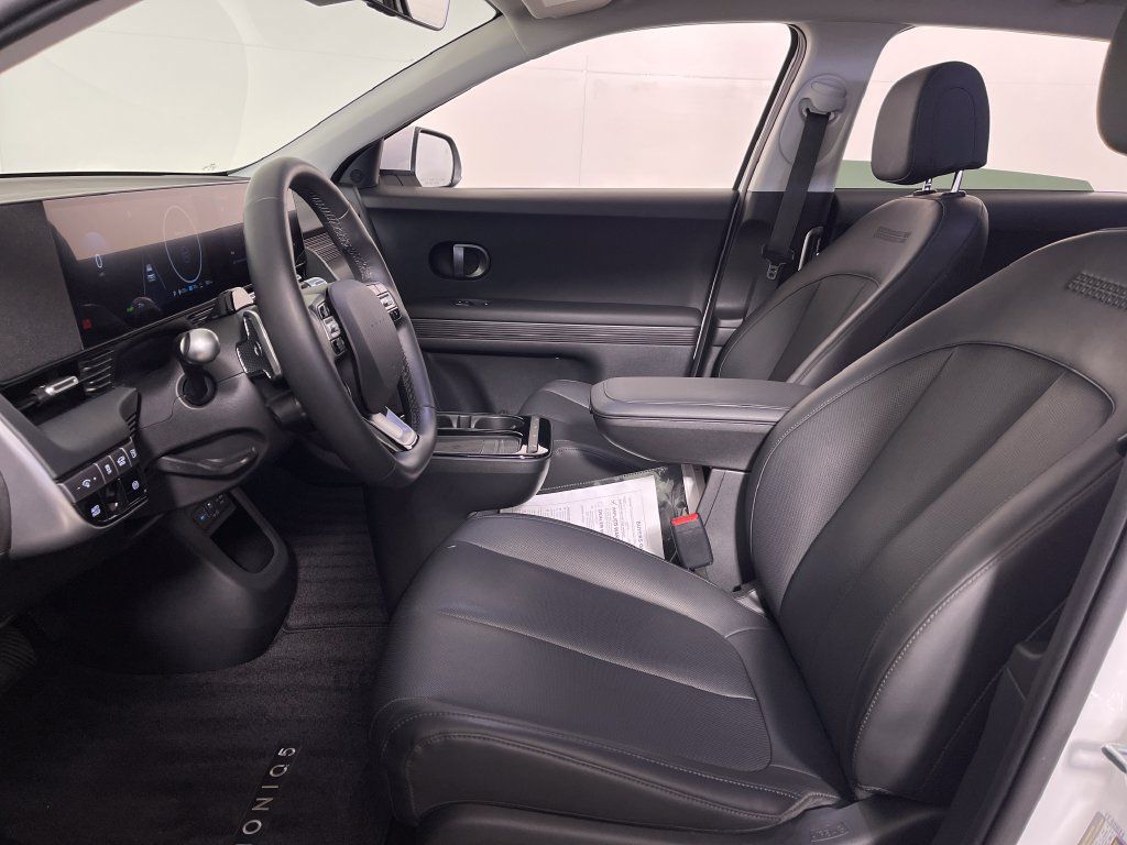 Certified 2026 Hyundai Ioniq 5 SEL RWD image 12