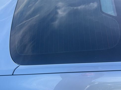 Certified 2023 Porsche Panamera image 33