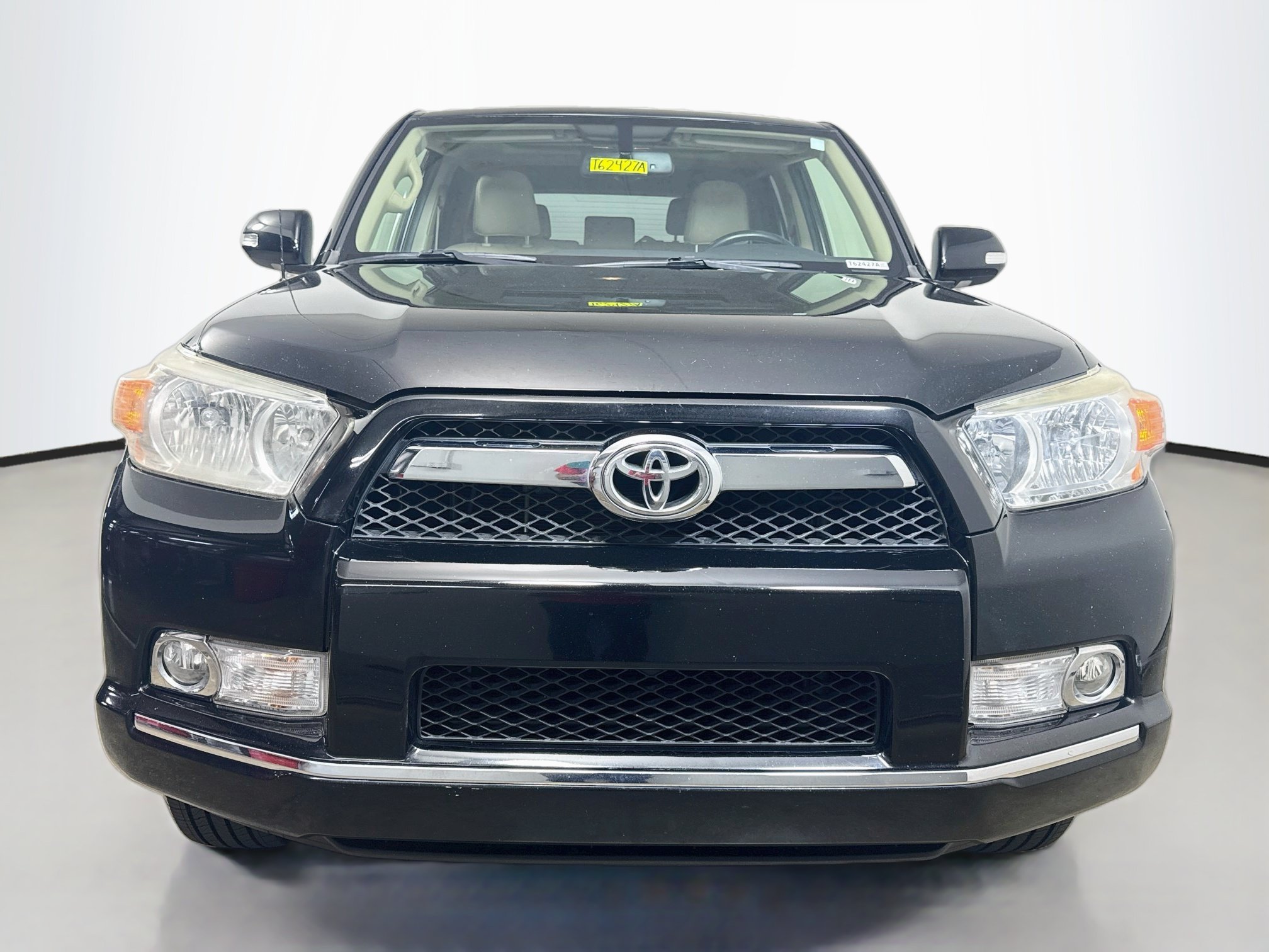 Used 2012 Toyota 4Runner Limited AWD/4WD image 2