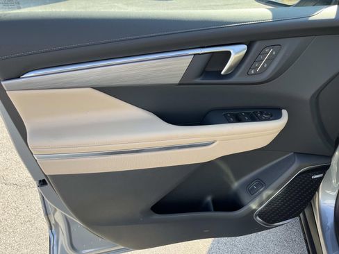 New 2026 Buick Enclave Preferred w/ Power Package AWD/4WD image 22