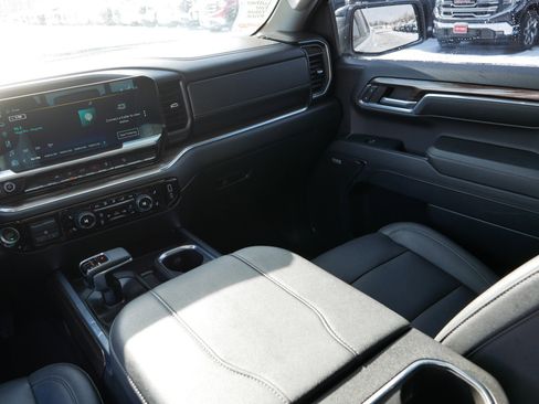 Certified 2023 Chevrolet Silverado 1500 RST w/ Convenience Package II image 11