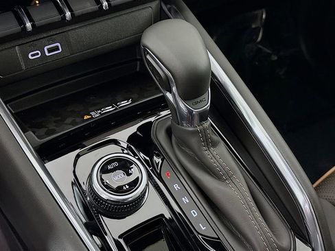 New 2026 GMC Canyon AT4 w/ Technology Plus Package image 17