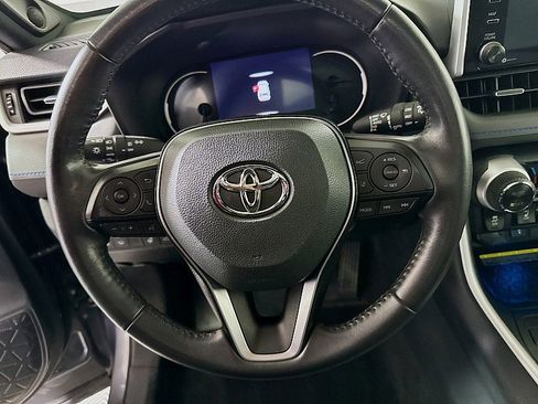 Used 2021 Toyota RAV4 XSE image 12