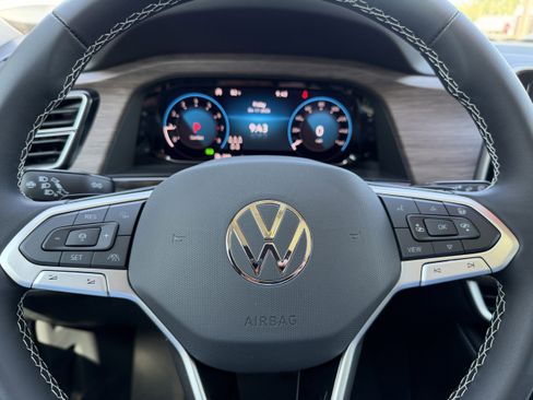 New 2026 Volkswagen Atlas SEL image 27