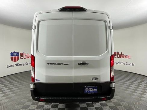 New 2026 Ford Transit 250 148 Medium Roof w/ Load Area Protection Package image 4
