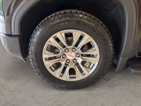 Used 2019 GMC Sierra 1500 Denali w/ Technology Package AWD/4WD image 15