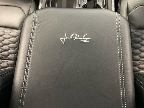 New 2026 Ford F250 Lariat w/ Black Appearance Package image 15