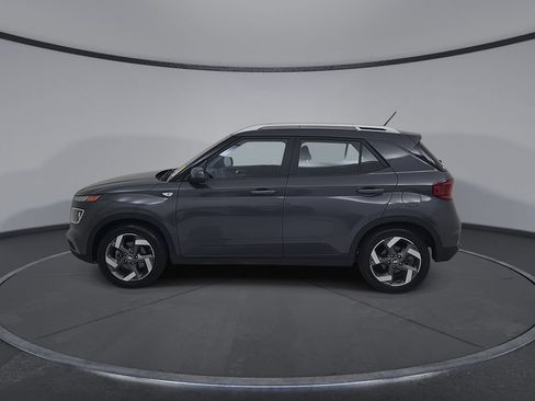 Used 2025 Hyundai Venue SEL FWD image 9
