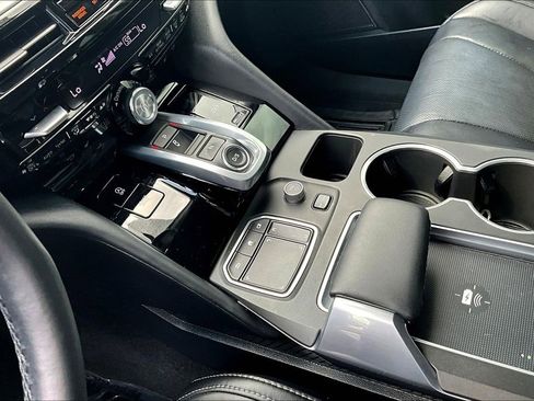 Used 2023 Acura MDX FWD w/ Technology Package image 19