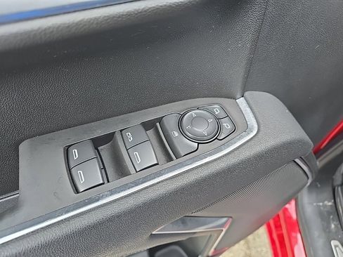 Used 2025 Chevrolet Silverado 1500 RST w/ Z71 Off-Road Package image 8