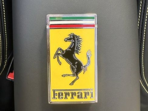 Used 2022 Ferrari SF90 Spider image 42