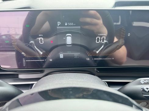 New 2026 Kia Carnival LXS image 18