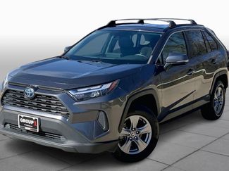 Used 2022 Toyota RAV4 XLE video 1