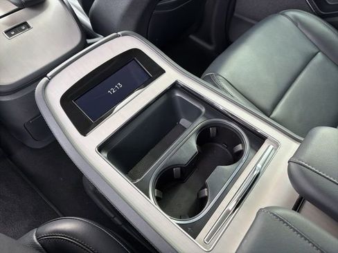 Certified 2025 Lincoln Navigator L Reserve image 14