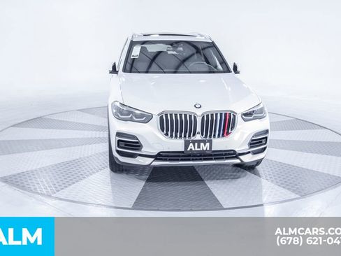 Used 2023 BMW X5 xDrive40i w/ Premium Package image 16