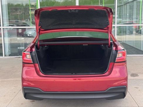 Used 2022 Subaru Legacy Limited image 13