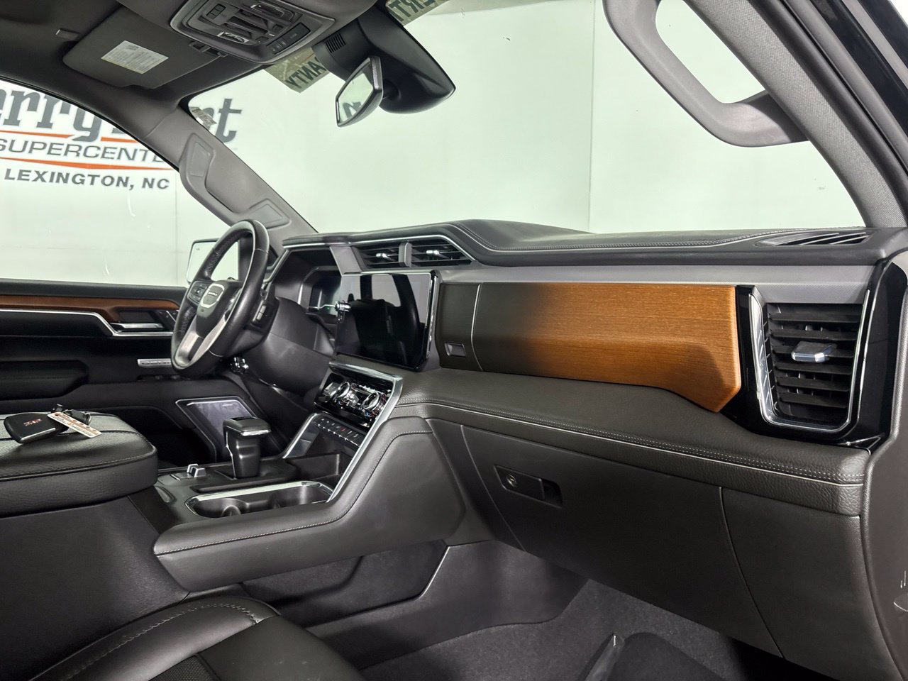 Used 2023 GMC Sierra 1500 Denali AWD/4WD image 34
