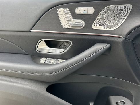 Certified 2023 Mercedes-Benz GLS 450 4MATIC image 12
