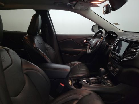 Used 2019 Jeep Cherokee Limited AWD/4WD image 21
