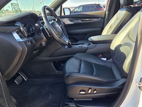 Used 2023 Cadillac XT6 Sport AWD/4WD image 5