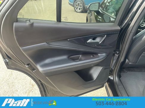 Used 2024 Chevrolet Blazer EV LT AWD/4WD image 38