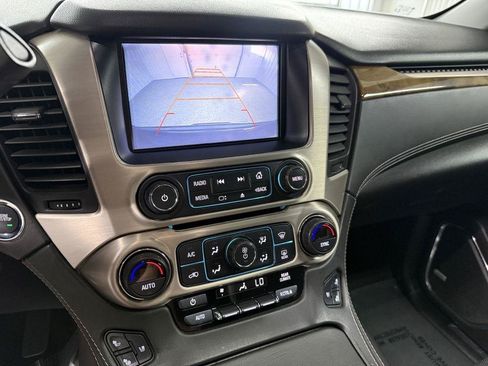 Used 2017 GMC Yukon XL Denali w/ Open Road Package AWD/4WD image 22