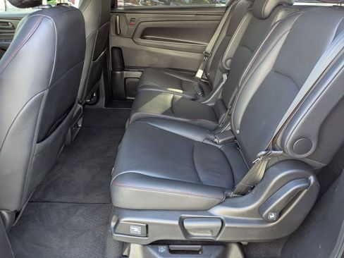 Used 2025 Honda Odyssey Sport-L image 22