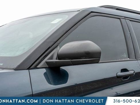 Used 2023 Ford Explorer XLT w/ Equipment Group 202A image 27