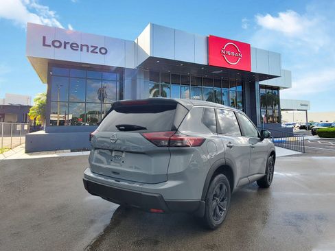 New 2026 Nissan Rogue SV w/ Cold Weather Package image 4