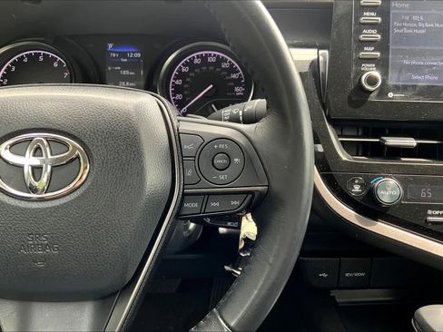 Used 2024 Toyota Camry SE FWD image 24
