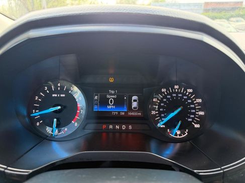 Used 2016 Ford Edge SE image 17