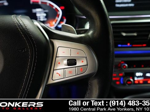 Used 2020 BMW 750i xDrive image 25