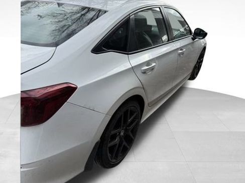 Used 2025 Honda Civic Sport image 12