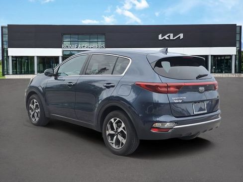 Used 2022 Kia Sportage LX FWD image 3