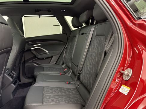 New 2026 Audi SQ5 Premium Plus AWD/4WD image 20