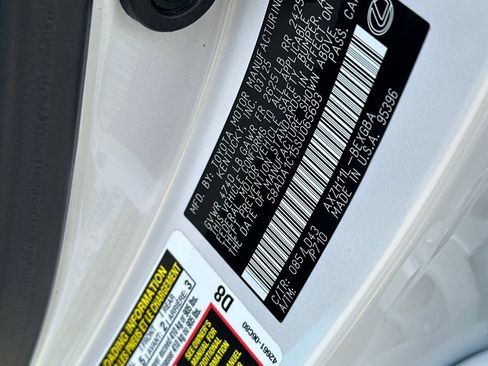 Used 2025 Lexus ES 300h w/ Premium Package image 22