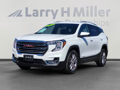 Used 2023 GMC Terrain SLT