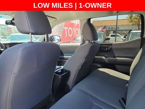 Used 2021 Toyota Tacoma SR5 RWD image 13